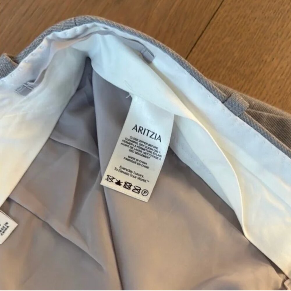 Babaton Agency crop pants from Aritzia - worn once - Picture 4 of 10